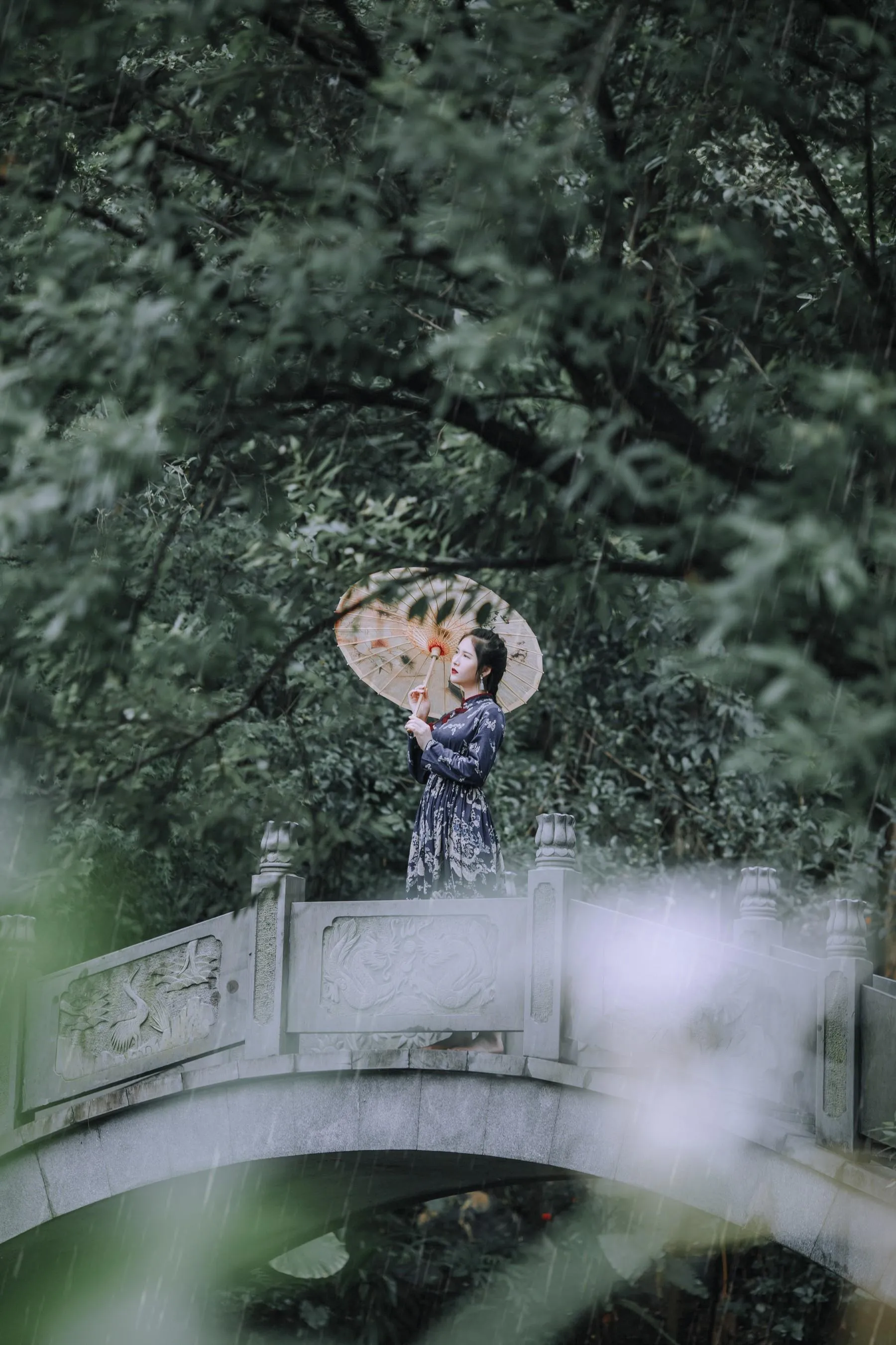 [YITUYU艺图语]2021.08.28 山雨 夏天 [31P]插图9
